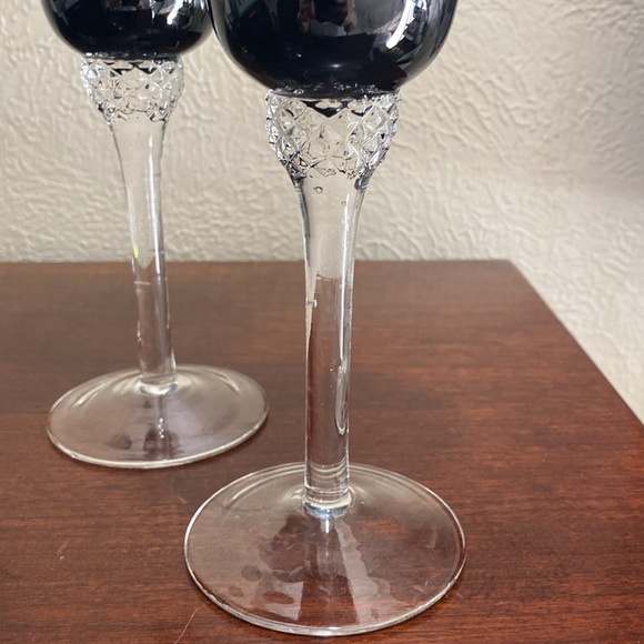 Set of 4, Discontinued, Black Diamond Blown Glass Goblets. - Picture 4 of 6